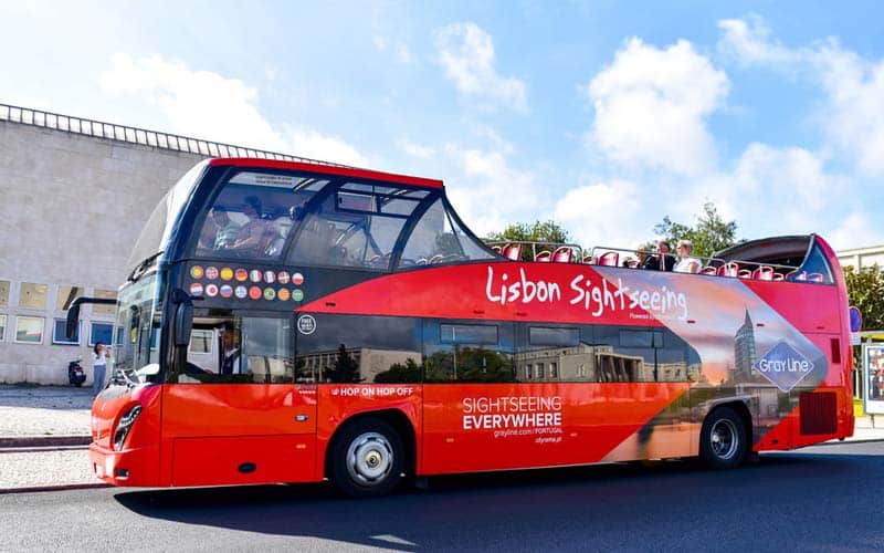 Ônibus de turismo em Lisboa
