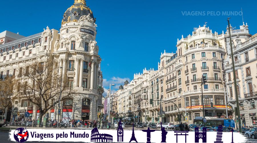 Gran Via, avenida turística com muitas lojas de luxo