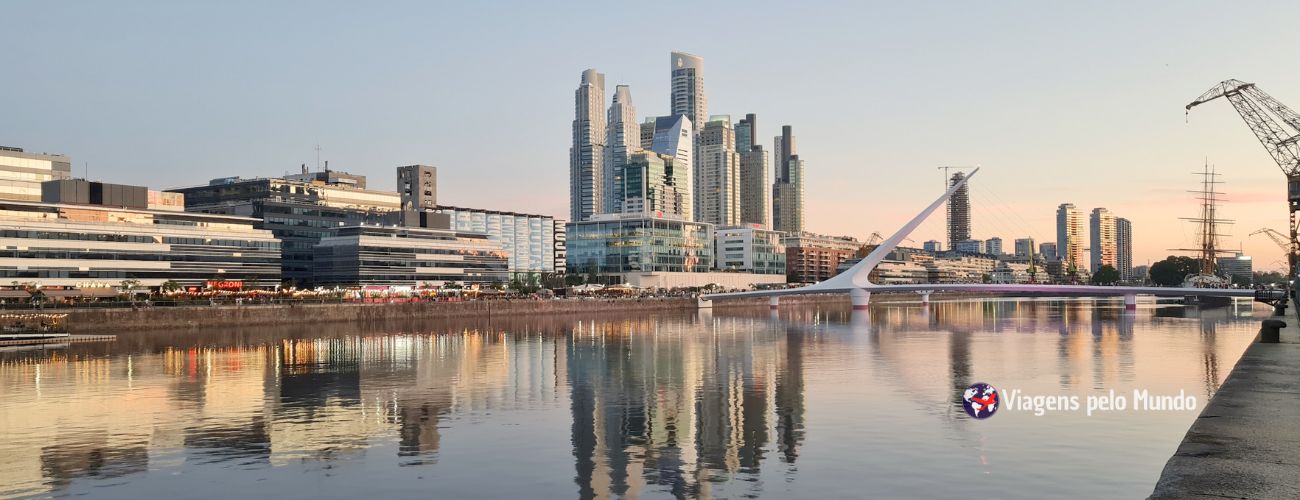 O que fazer em Buenos Aires: Puerto Madero, ponto turístico famoso da cidade.