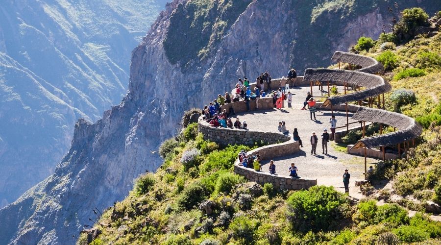 Vale do Colca com vista para os condores andinos