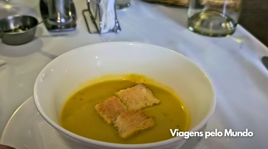 Sopa de Maní.